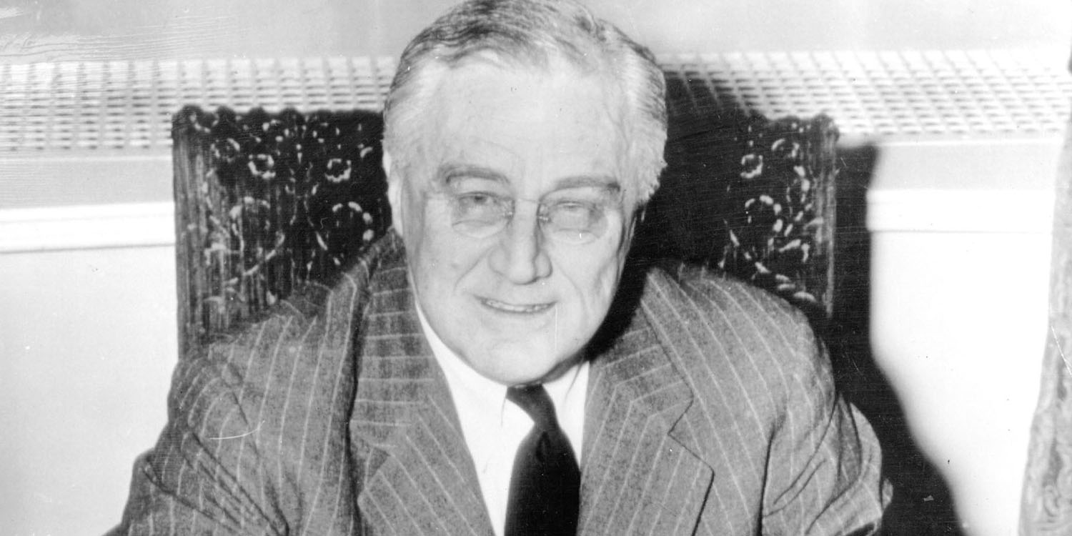 Black and white photo of Franklin Roosevelt