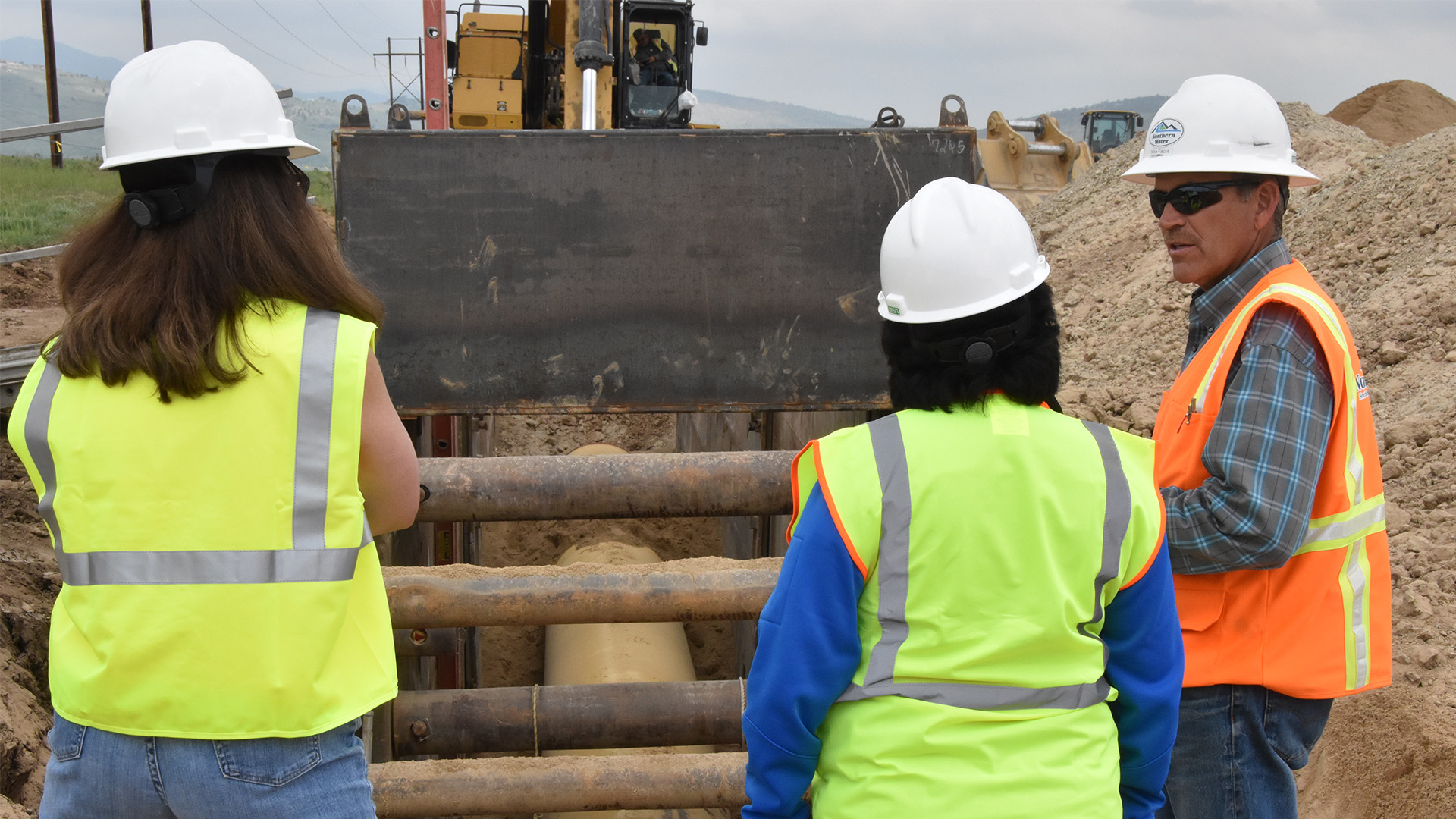 Fiscus leading a tour of the Southern Water Supply Pipeline II